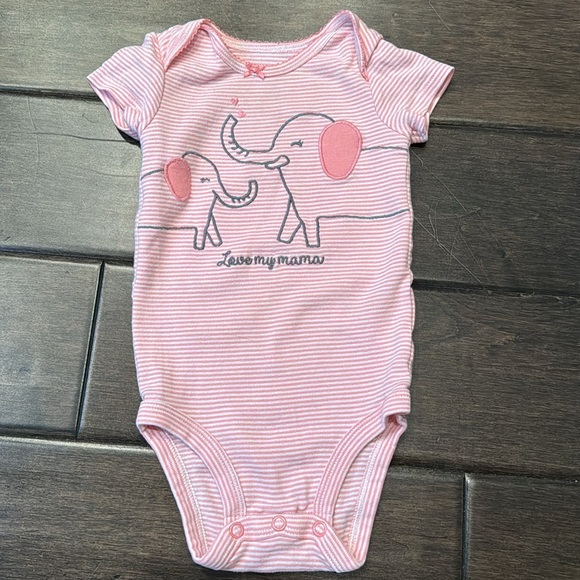 💜3/$15 Carter’s Baby Bundle - Picture 8 of 11